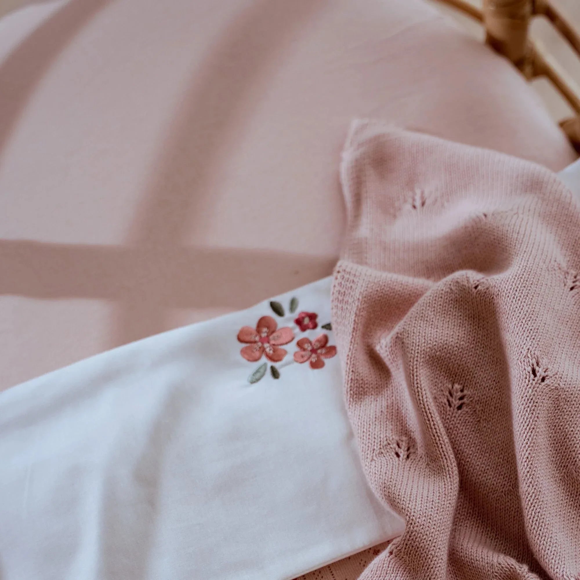 Eenpersoonshoeslaken - Roze - Essentials