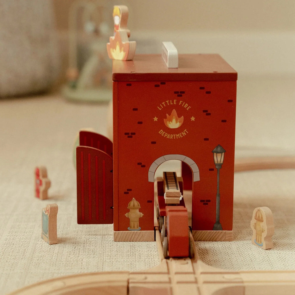 Houten brandweerkazerne – Rood – Essentials