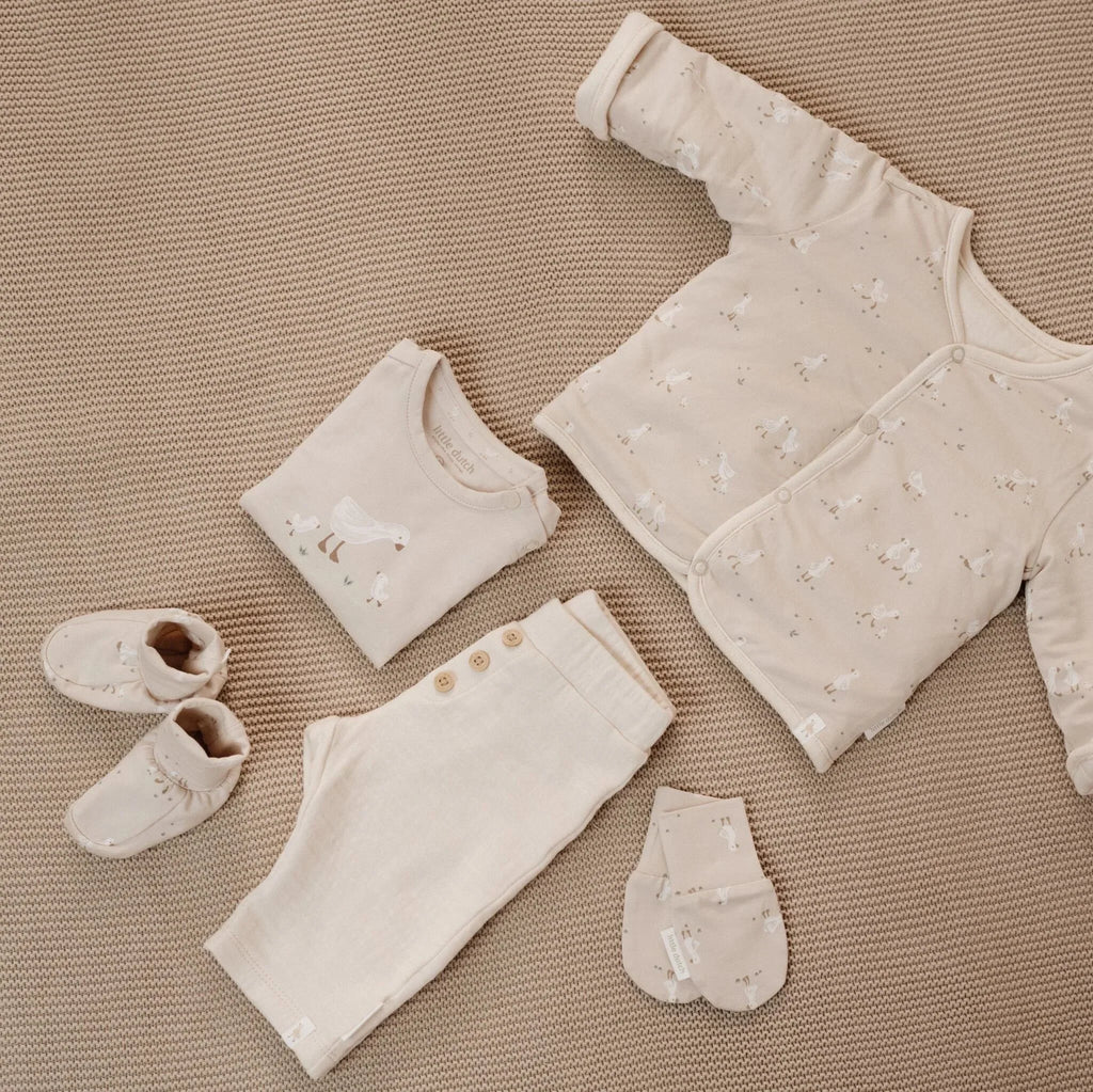 Slofjes - Zand - Newborn Naturals - Little Goose