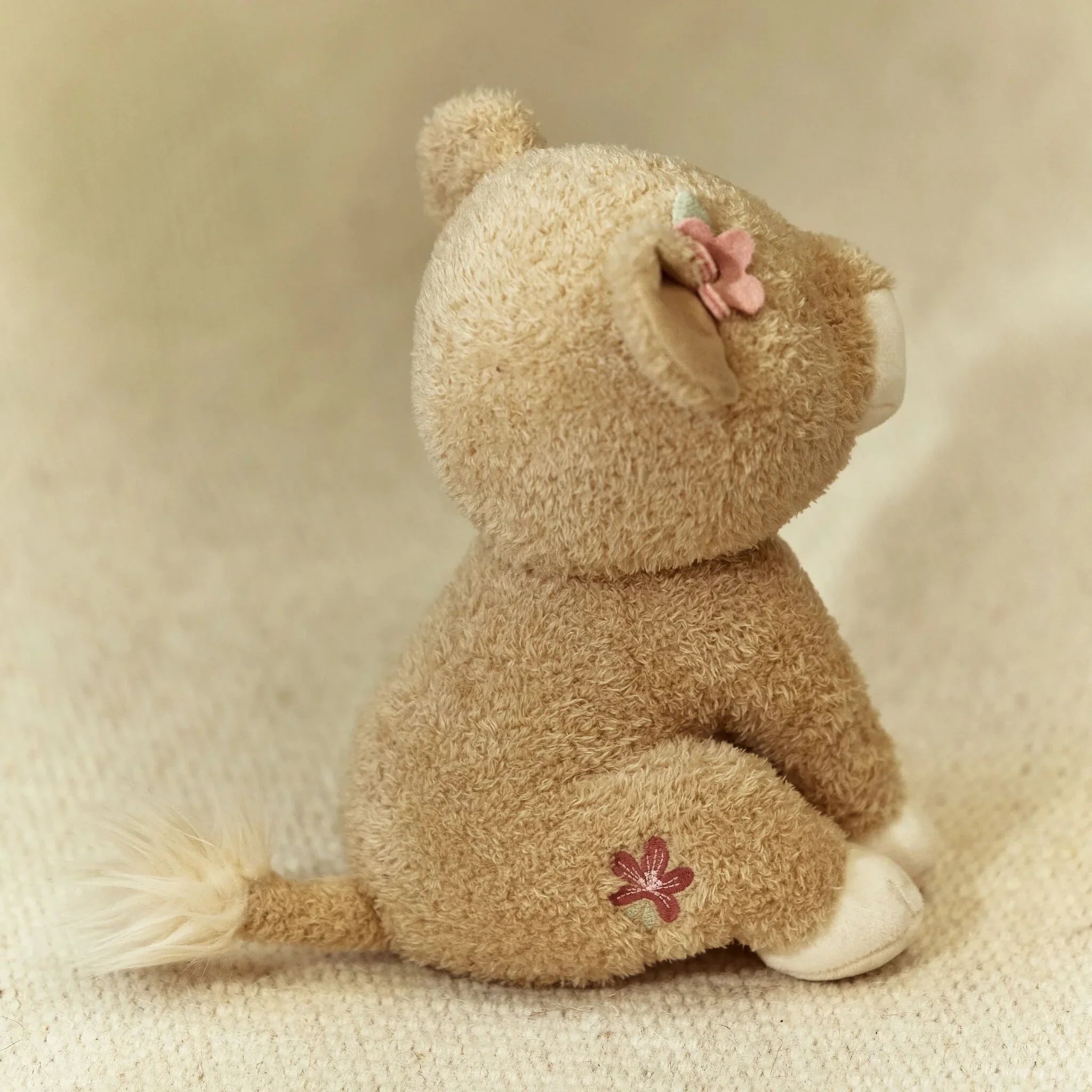 Knuffel Leeuwin - 17 cm