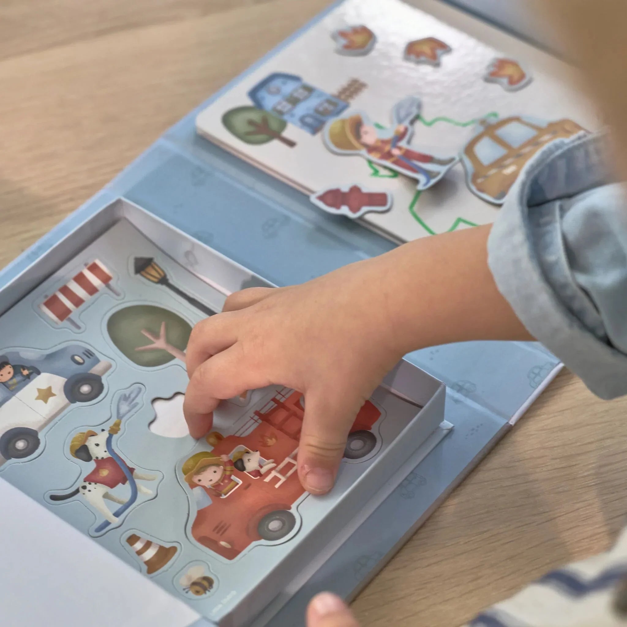 Magnetisch speelboek - Jim