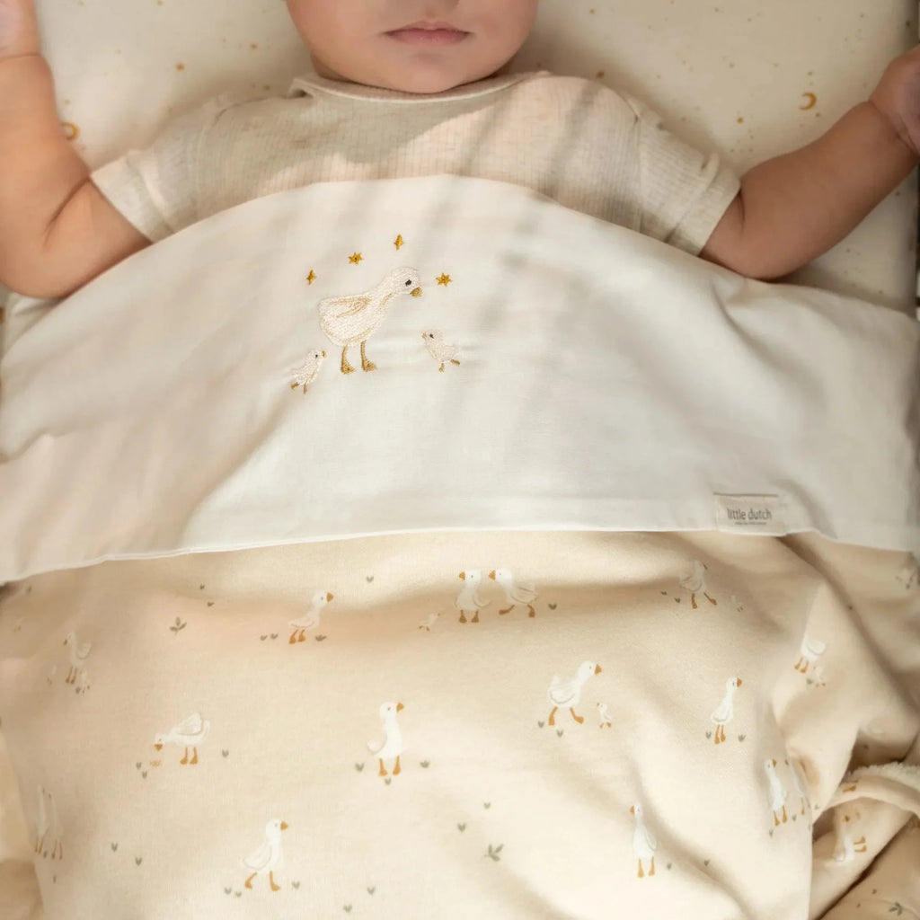 Ledikant deken - Fleece - Beige - Newborn Naturals - Little Goose