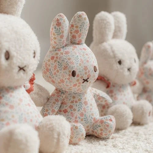 nijntje knuffel all-over print 20 cm - Roze - Lucky Blossom