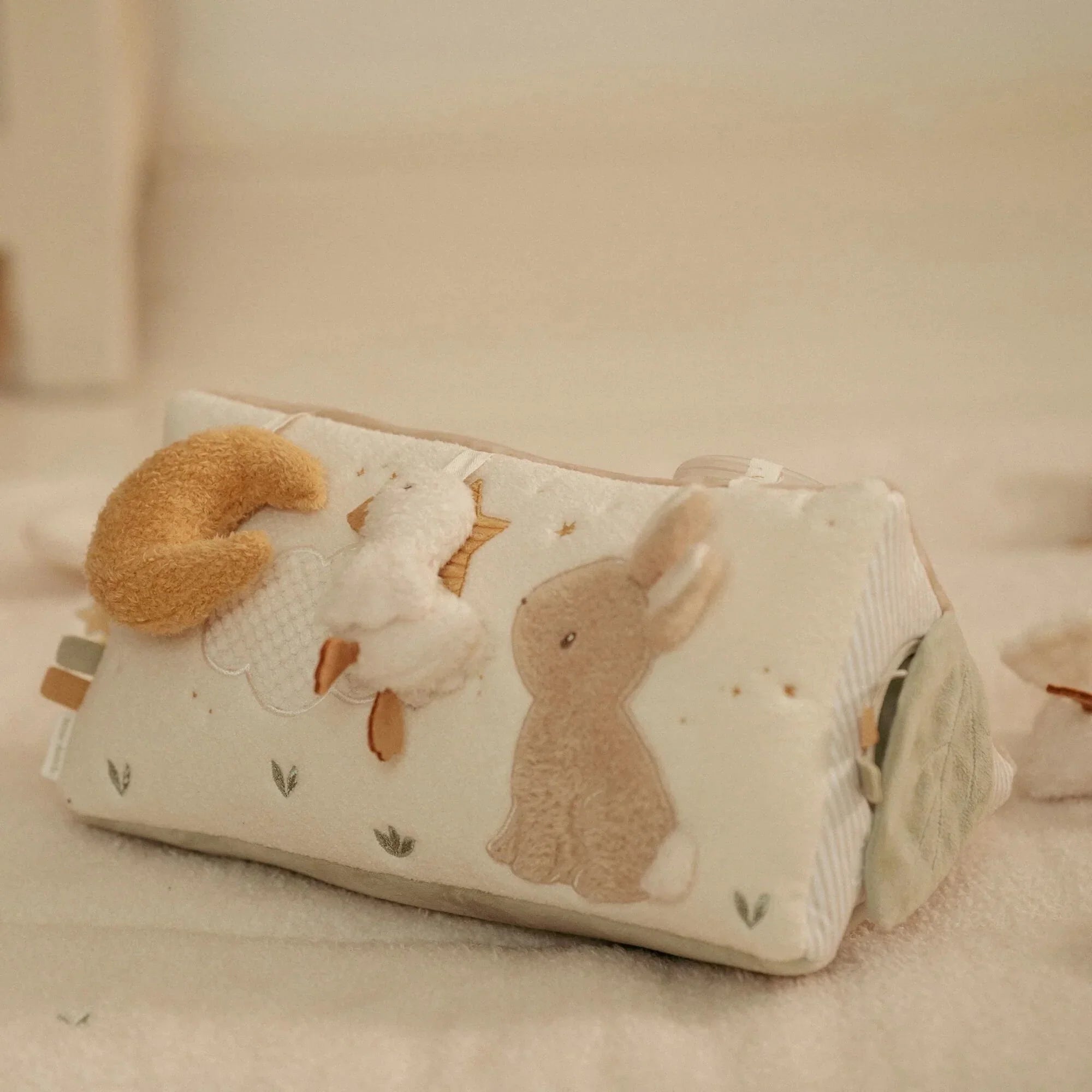 Activiteiten driehoek - Wit - Newborn Naturals