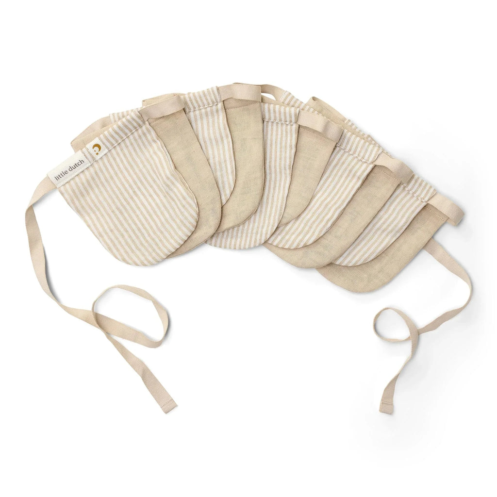 Slinger met vlaggetjes - Beige - Essentials
